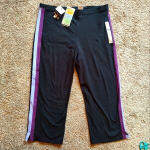 Danskin Stretchfit XL Capri Pants!